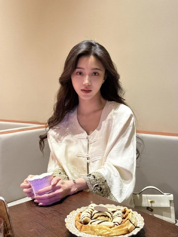 Anna的第一张照片--合肥相亲服务中心