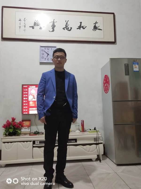 孤独的狼的第一张照片--合肥相亲服务中心