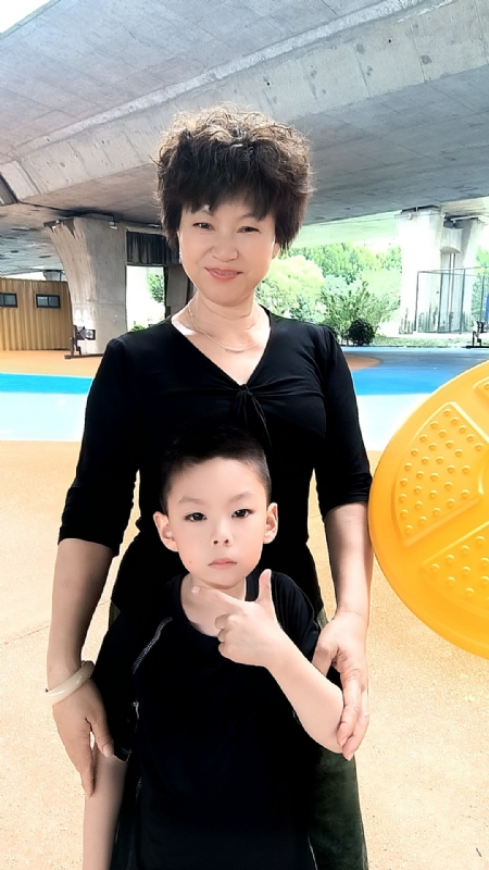 火凤凰的第一张照片--合肥相亲服务中心