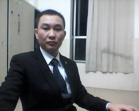 诚恳的大叔的第一张照片--合肥相亲服务中心