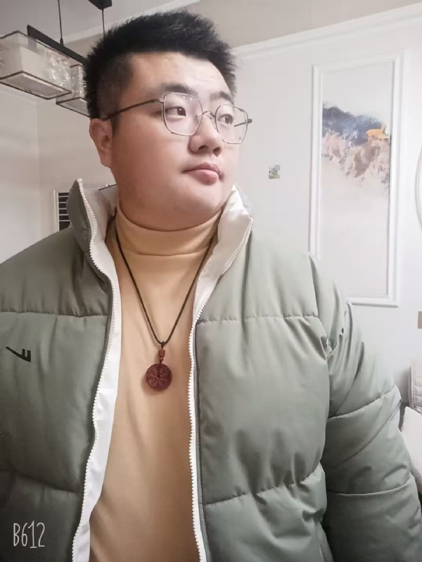 浦宁先生的第一张照片--合肥相亲服务中心