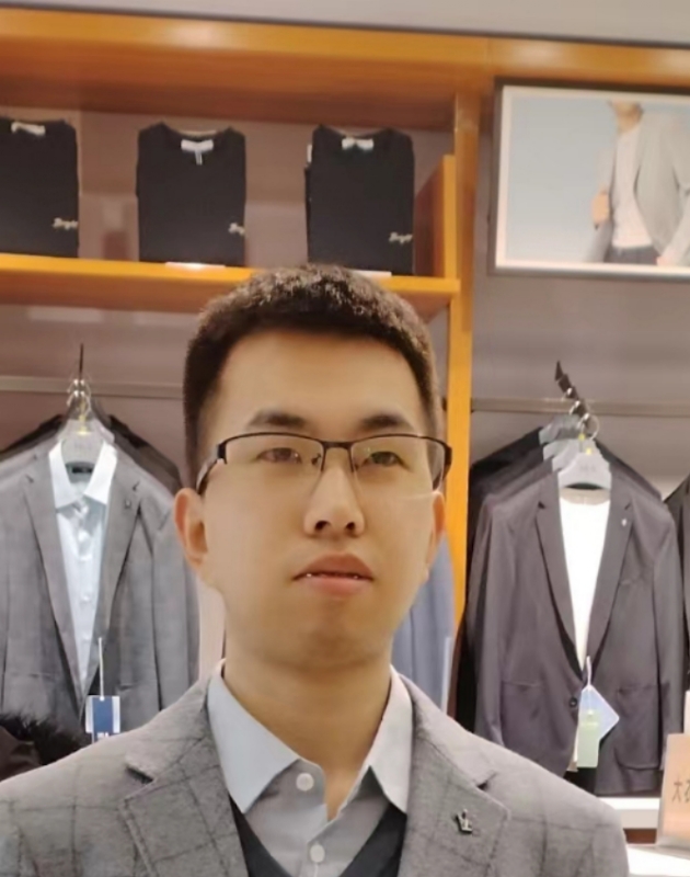 吴桐的第一张照片--合肥相亲服务中心