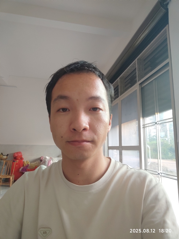 杨培鑫的第一张照片--合肥相亲服务中心