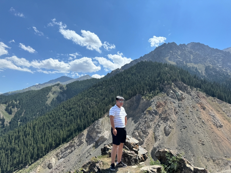 从众的第一张照片--合肥相亲服务中心