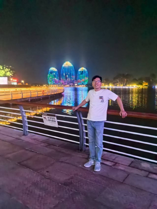 千年老妖的第一张照片--合肥相亲服务中心