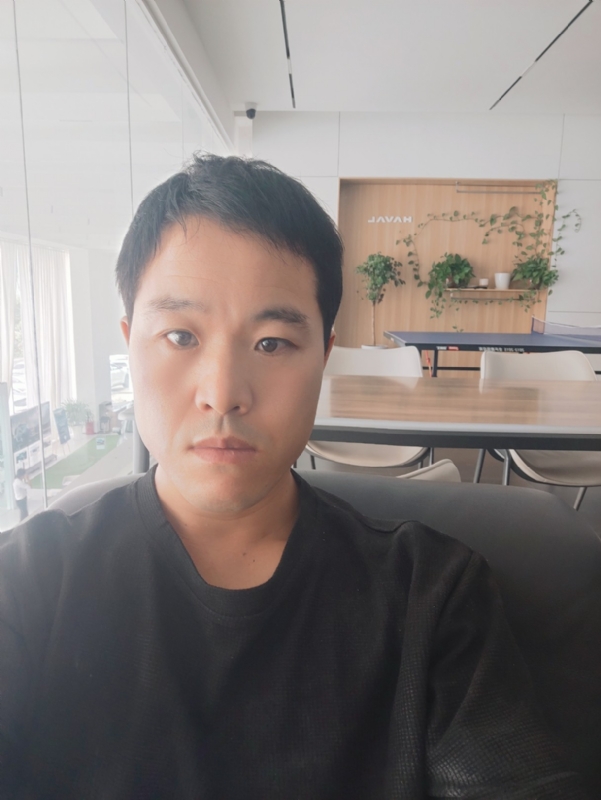 吊挂看风景的第一张照片--合肥相亲服务中心