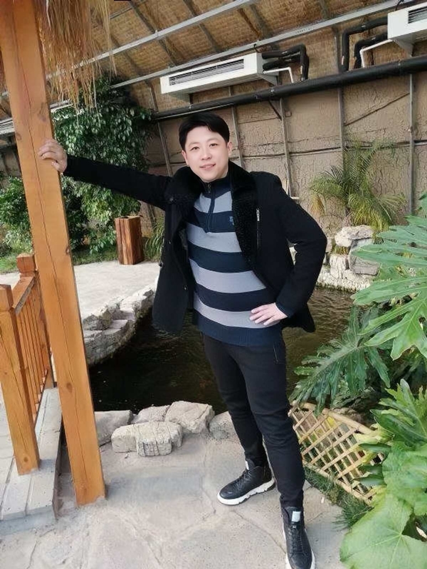 语堂的第一张照片--合肥相亲服务中心