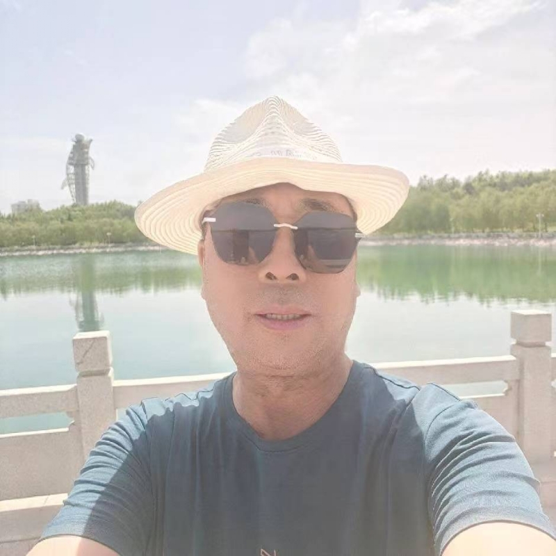 有钱人的第一张照片--合肥相亲服务中心