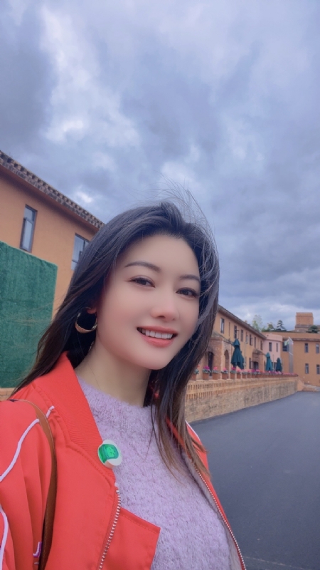 安妮的第一张照片--合肥相亲服务中心