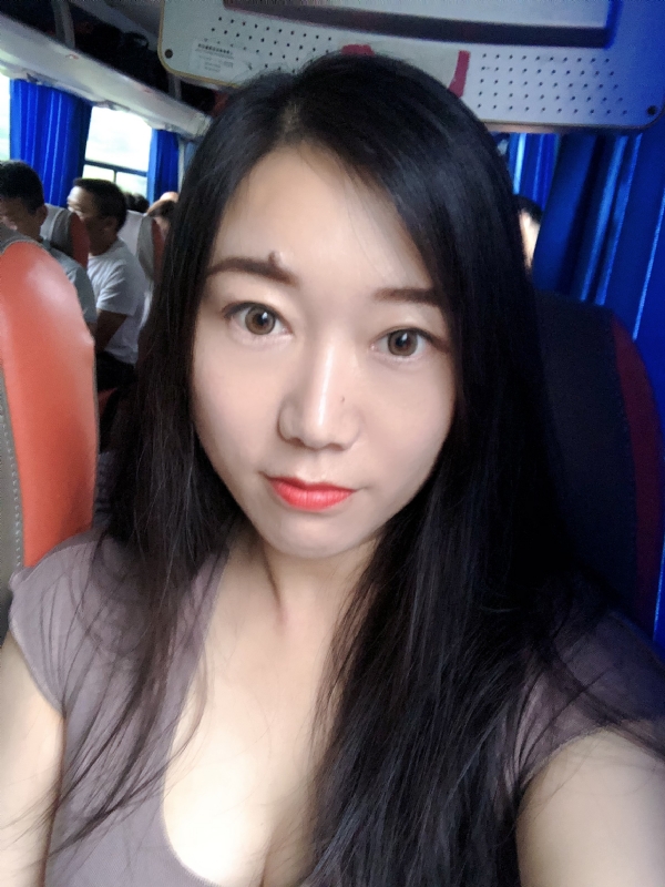 杨杨的第一张照片--合肥相亲服务中心