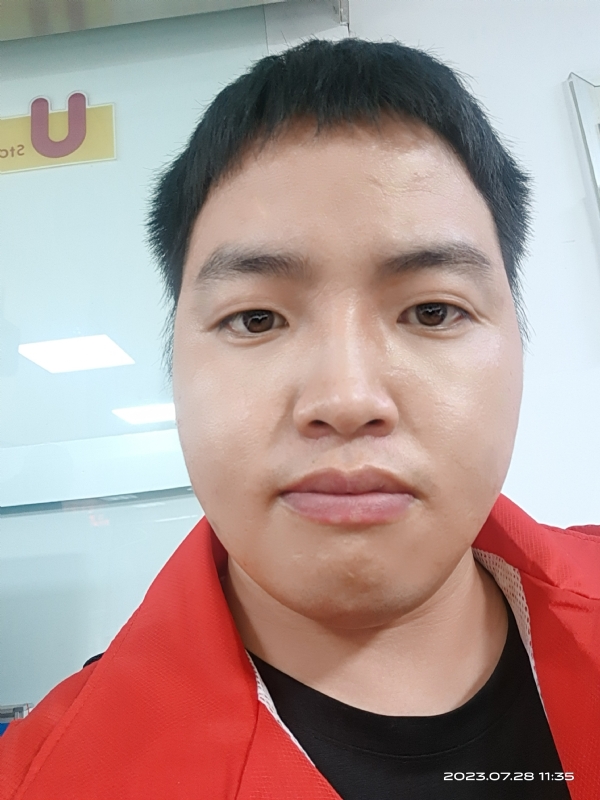 匆忙的第二张照片--合肥相亲服务中心