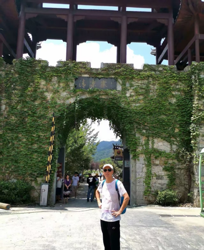 品心人的第一张照片--合肥相亲服务中心