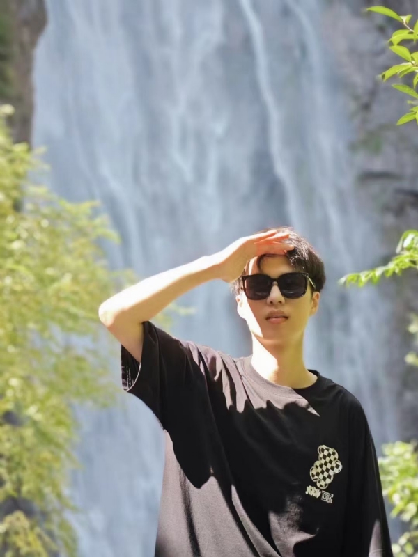 大橙子的第一张照片--合肥相亲服务中心